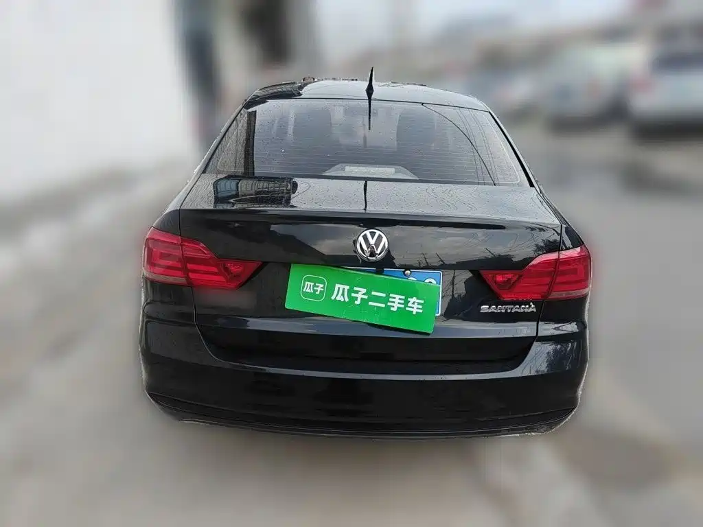 Volkswagen Santana — миниатюра 3