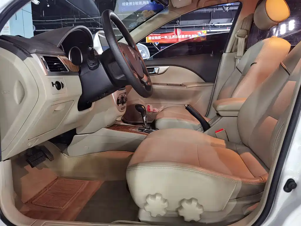 Buick Excelle — миниатюра 6