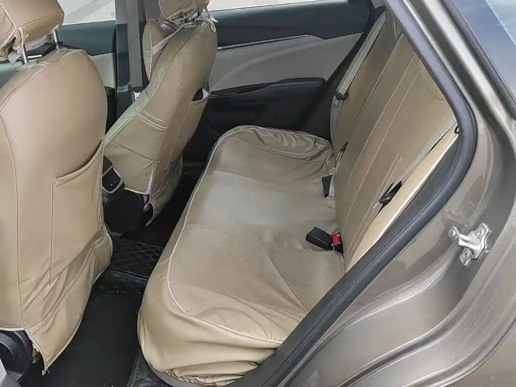 Buick Excelle — миниатюра 5