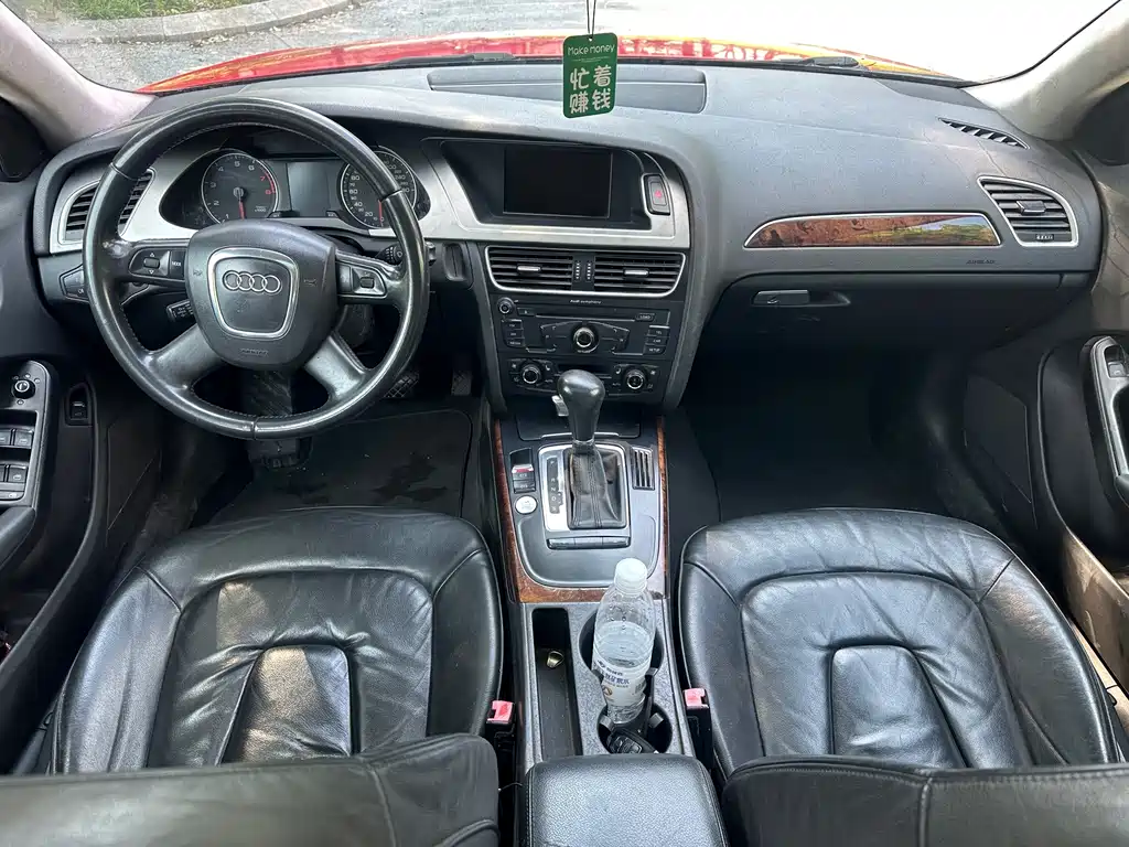 Audi A4L — миниатюра 8