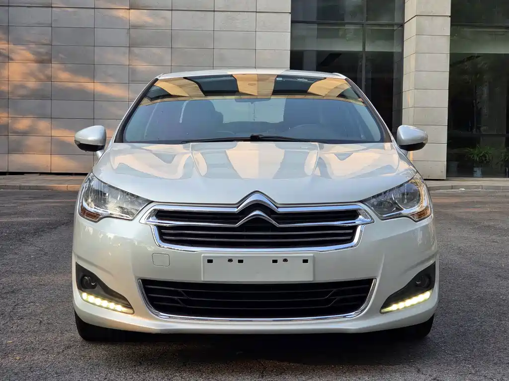 Citroen C4L — миниатюра 2
