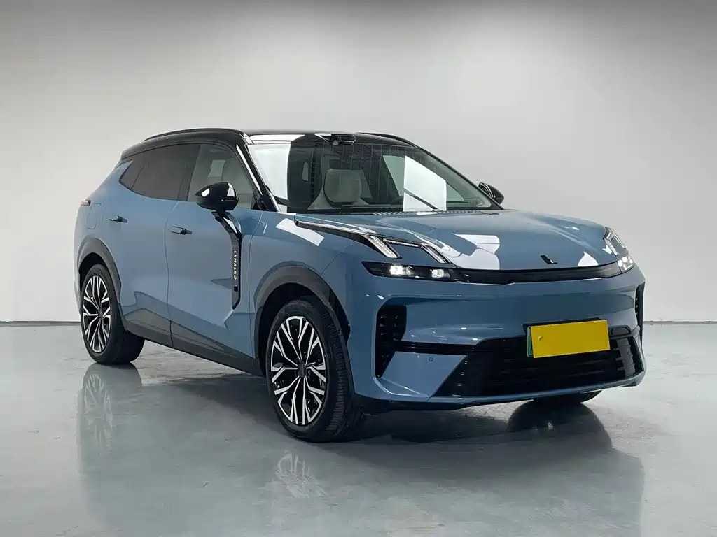 Lynk & Co 08 EM-P 2026 210 Ultra H7