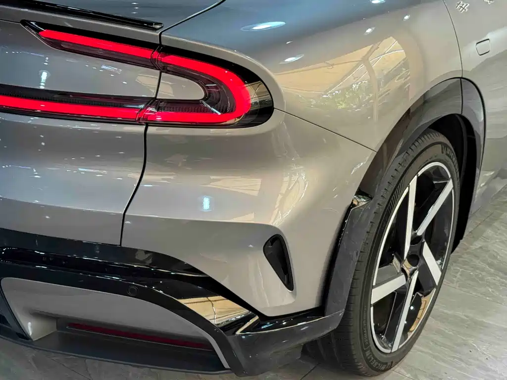 XIAOMI CAR XIAOMI YU7