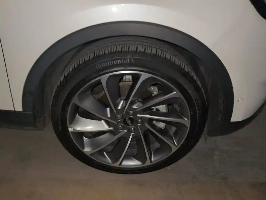 Lincoln Nautilus 2021 2.7T