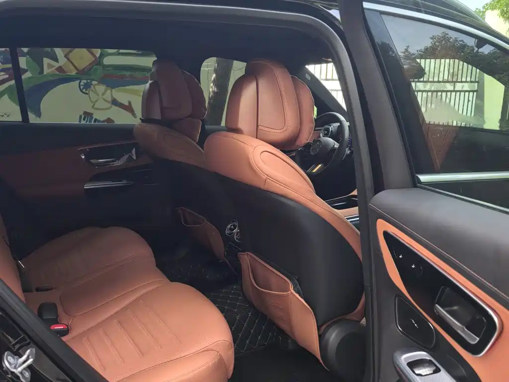 Mercedes-Benz GLC 2024 GLC 300 L 4MATIC 5 мест