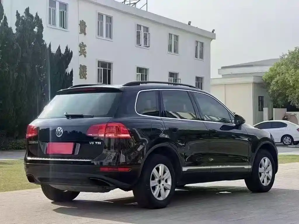 Volkswagen Touareg 2011 3.0TSI