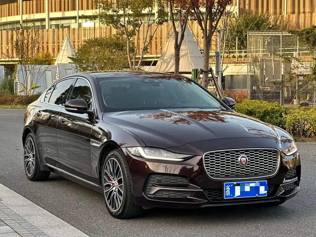 JAGUAR XEL