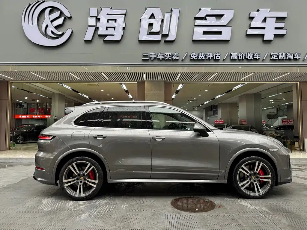 Porsche Cayenne 2011 Cayenne Turbo 4.8T