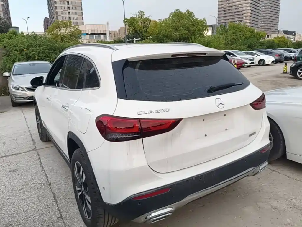 Mercedes-Benz GLA — миниатюра 5