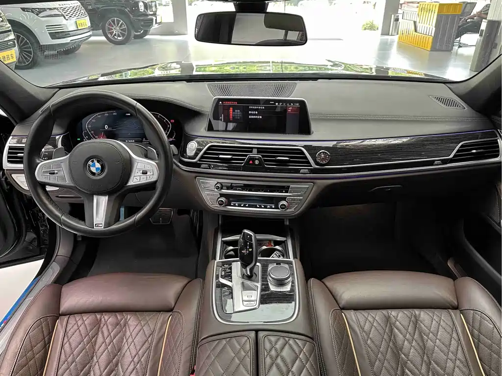 BMW 7 Series 7 2019 740Li Lead M Sport