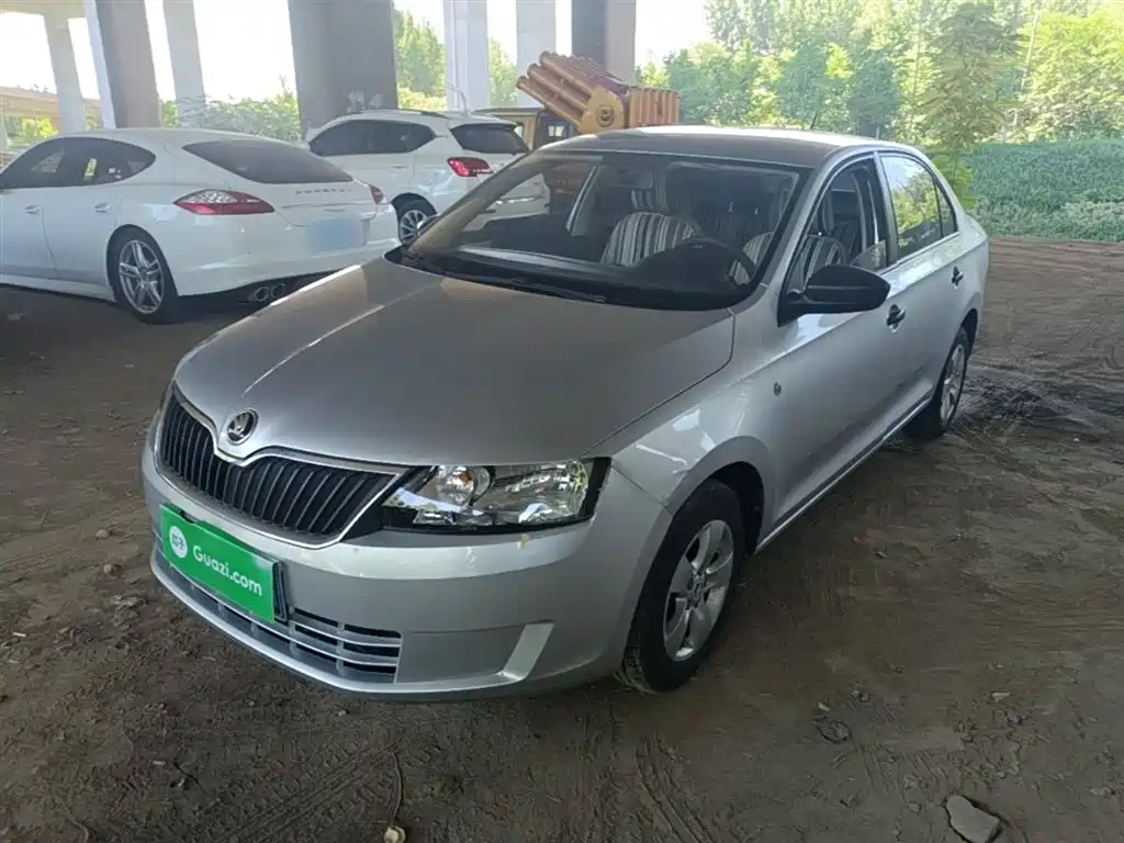 Купить Skoda Rapid