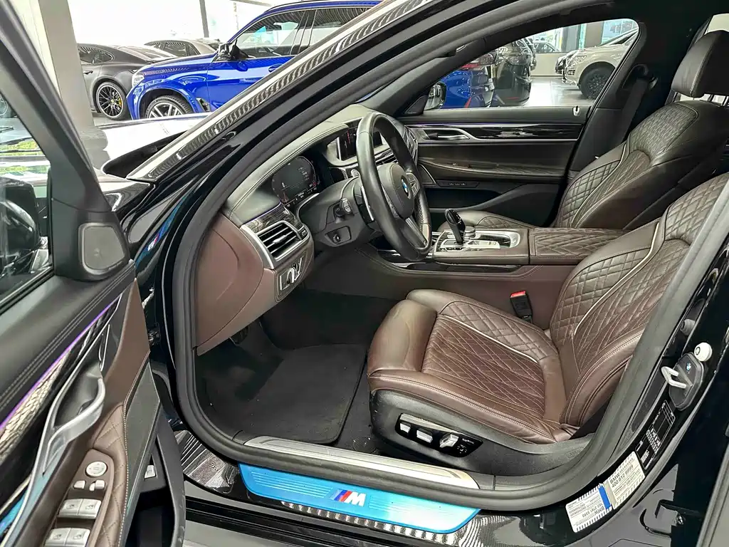 BMW 7 Series 7 2019 740Li Lead M Sport