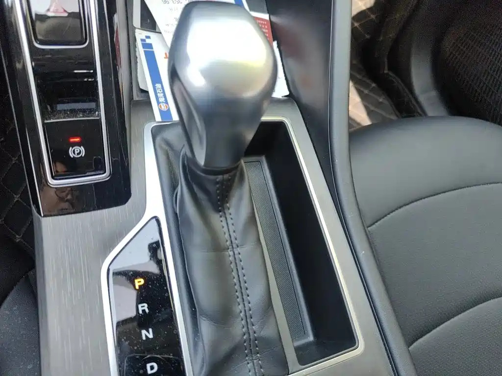 Roewe i5 2023 1.5L CVT Luxury