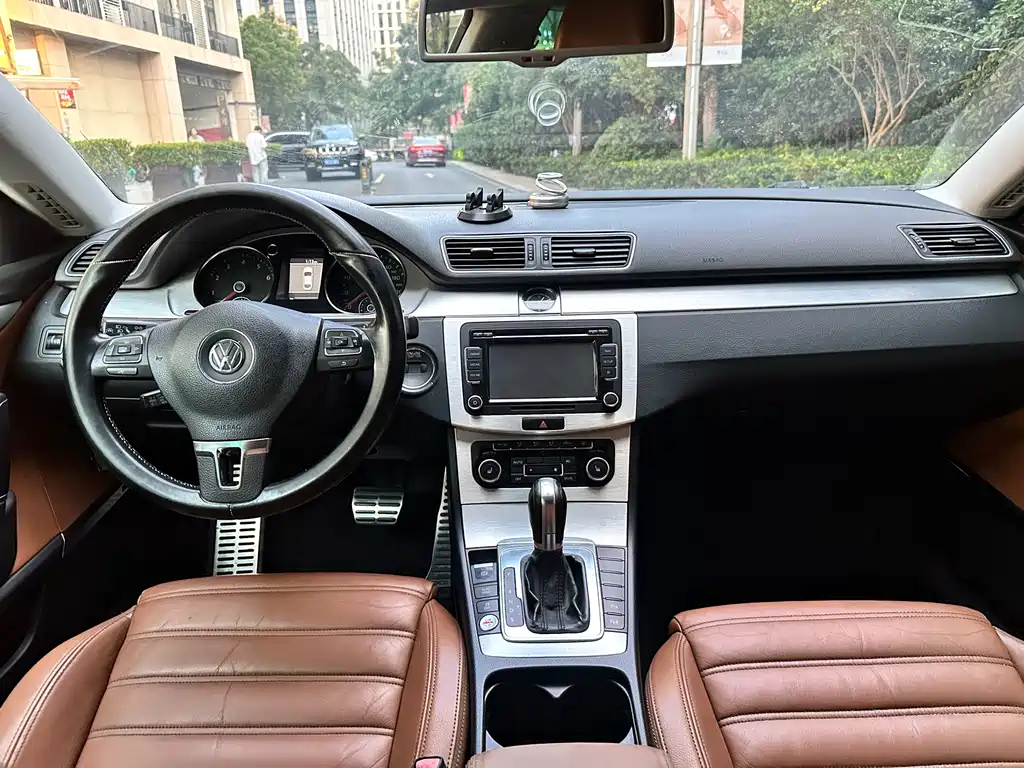 Volkswagen CC — миниатюра 8