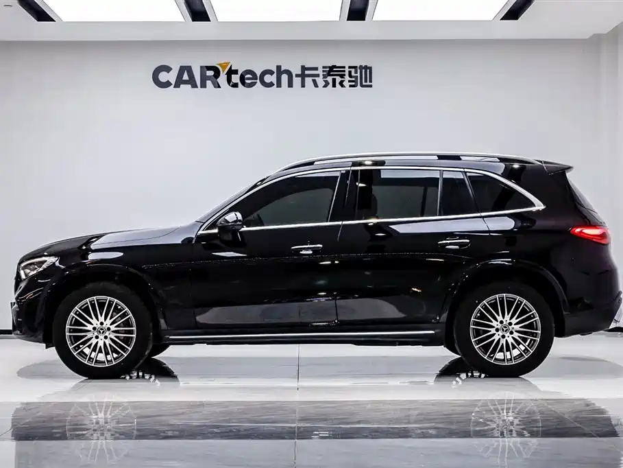 Mercedes-Benz GLC 2024 GLC 300 L 4MATIC 5 мест