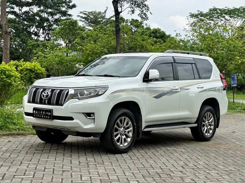 Toyota Prado 2018