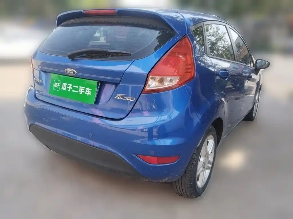 Ford Fiesta — миниатюра 6
