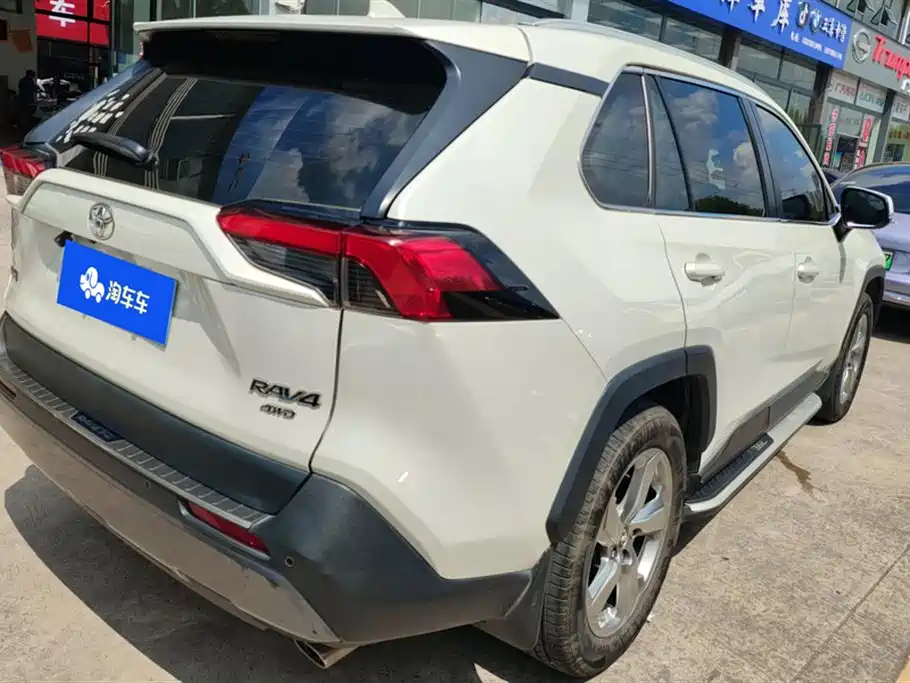 TOYOTA RAV4 RONGFANG