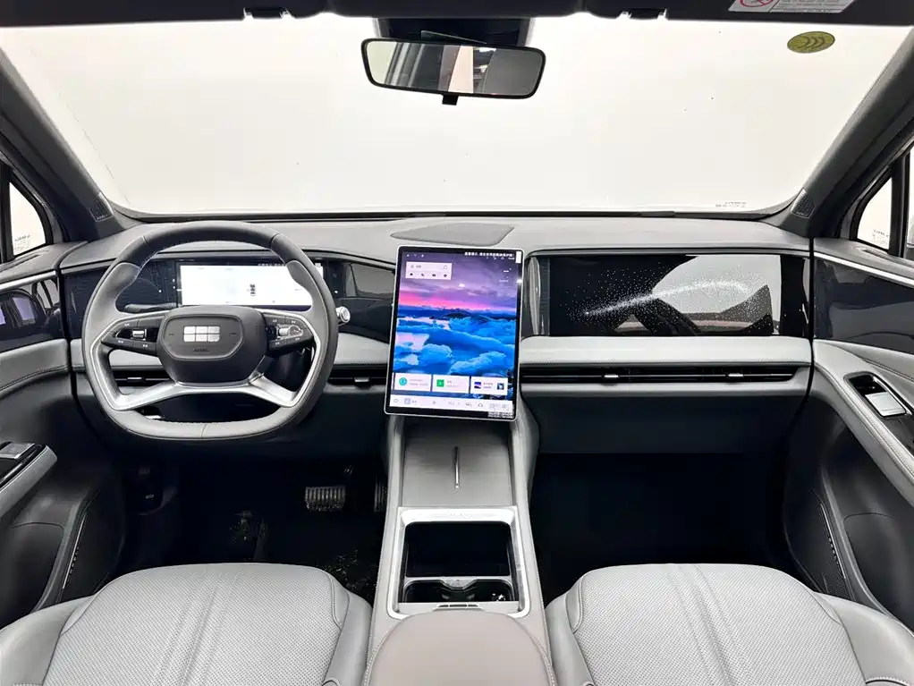 Geely Galaxy Galaxy L7 L7 2025 EM-i 115km