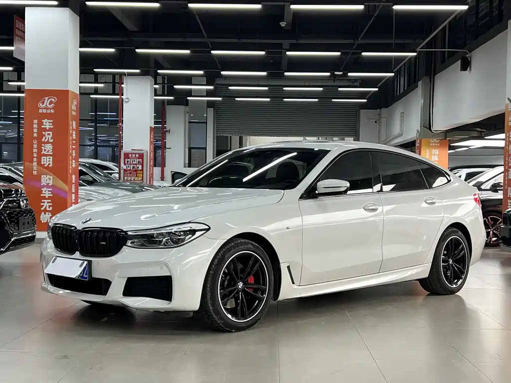 BMW 6 SERIES GT