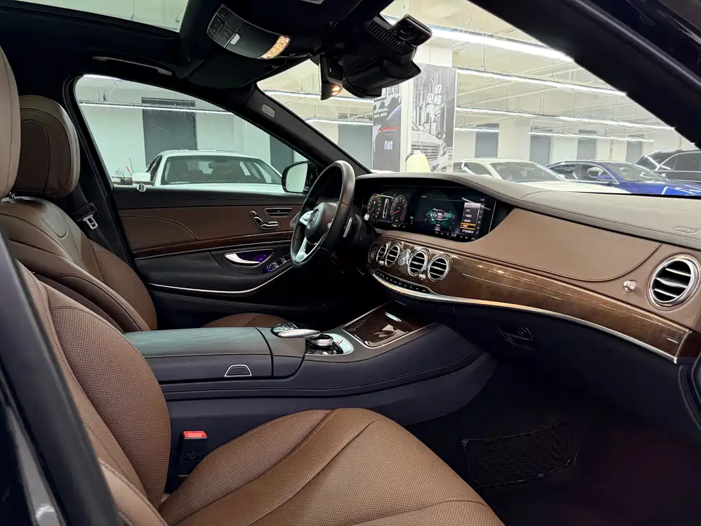 Mercedes-Benz S-Class — миниатюра 9