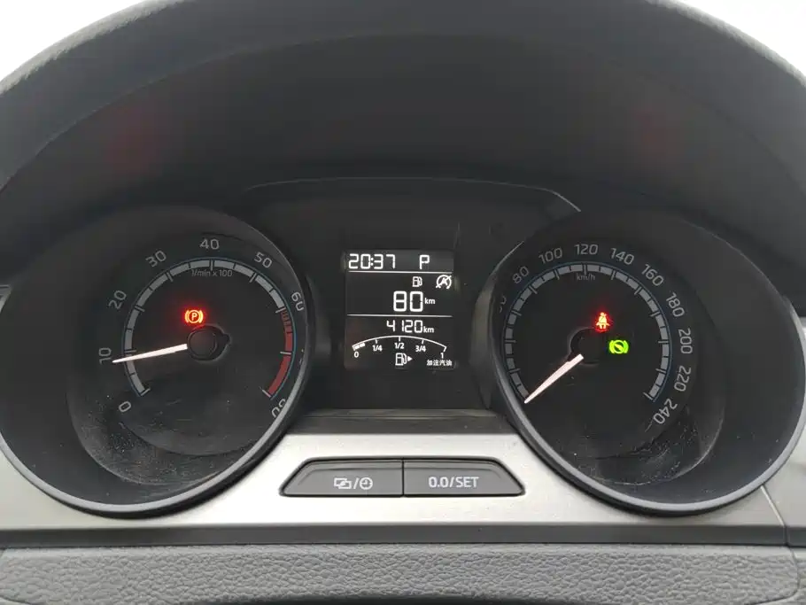 Skoda Rapid — миниатюра 14