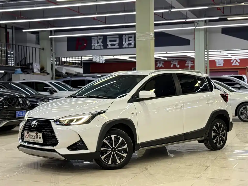 TOYOTA YARIS L ZHIXUAN