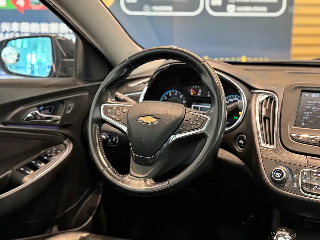 Chevrolet Malibu XL — миниатюра 14