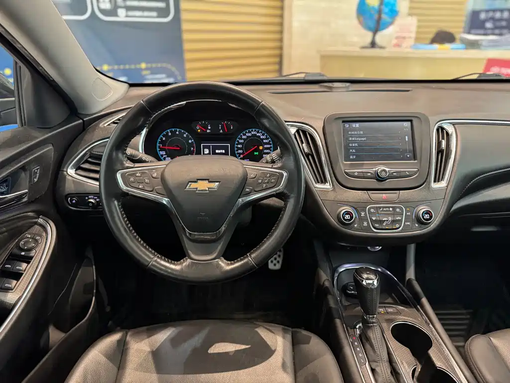Chevrolet Malibu XL — миниатюра 15