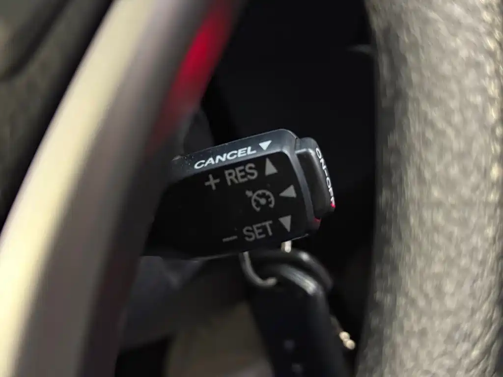 TOYOTA YARIS L ZHIXUAN