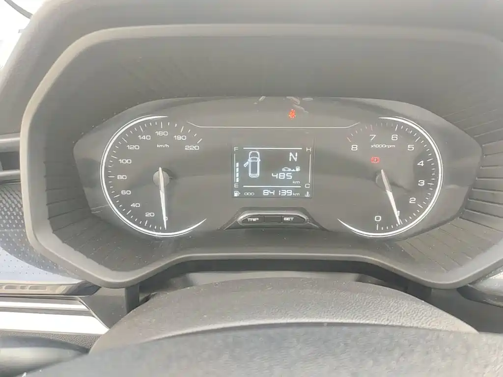 Wuling Jiachen — миниатюра 12