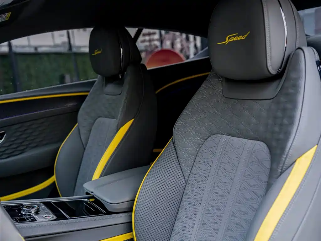 BENTLEY CONTINENTAL PLUG IN HYBRID