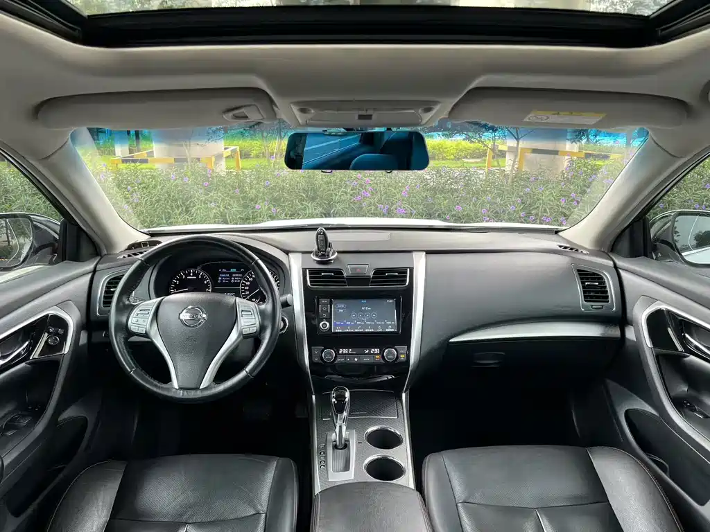 Nissan Teana — миниатюра 8