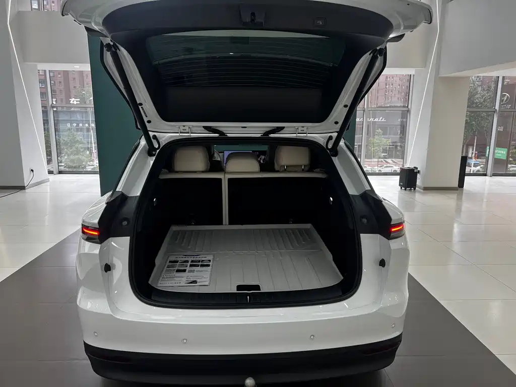 Li Auto i6 2025 Standard