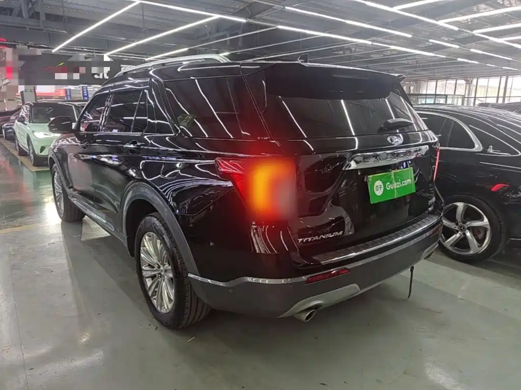 Ford Explorer — миниатюра 5