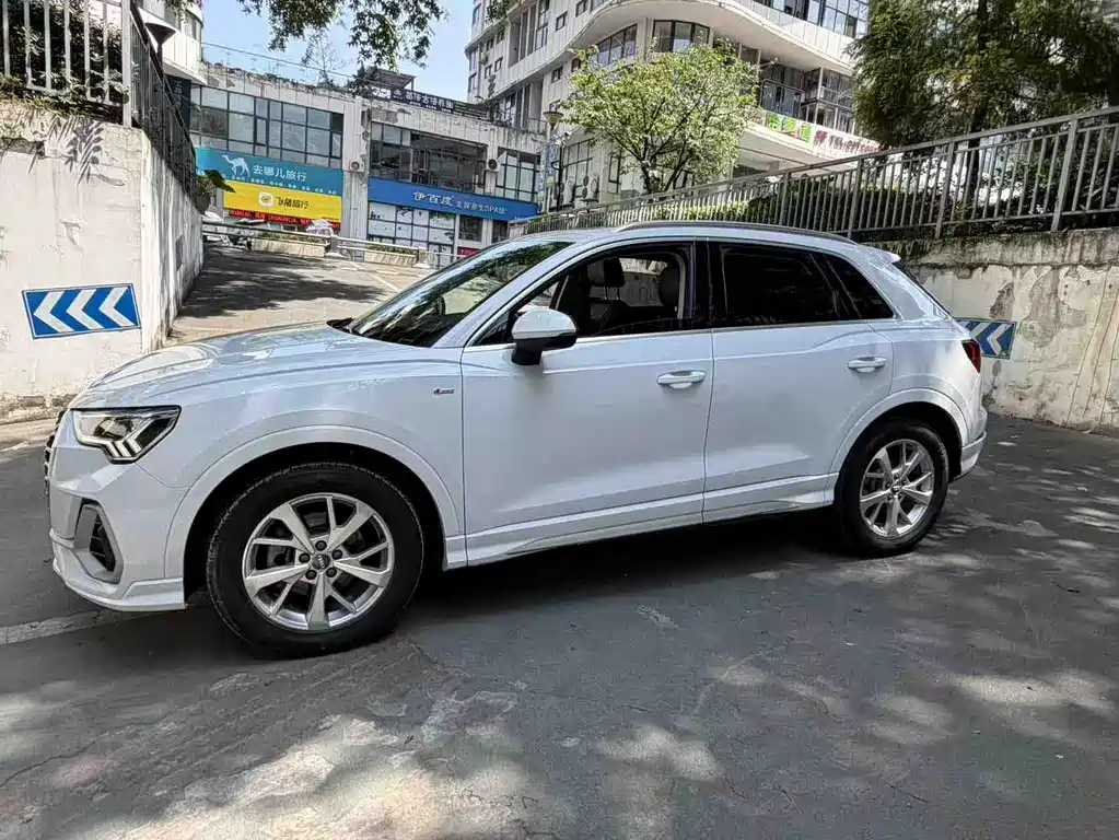 Audi Q3 2020 35 TFSI