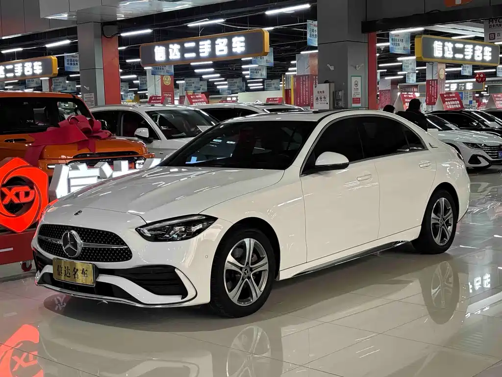 Mercedes-Benz C-Class 2022