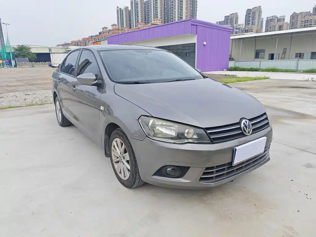Volkswagen Jetta 2015 1.6L MT Comfort