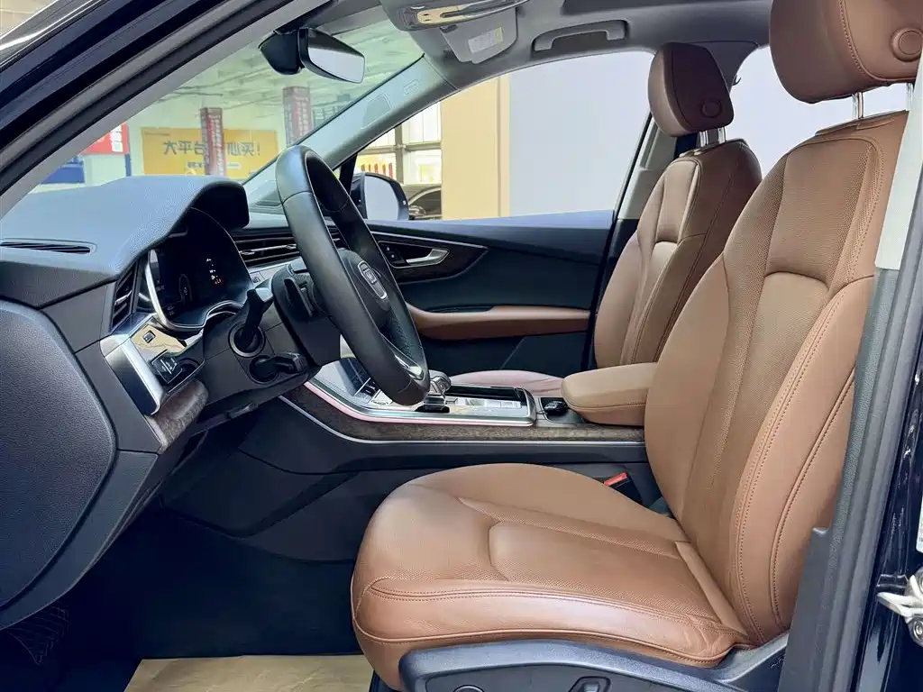 Audi Q7 2021 55 TFSI quattro S line Sport