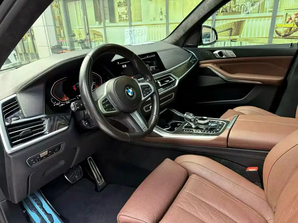 BMW X7 — миниатюра 4