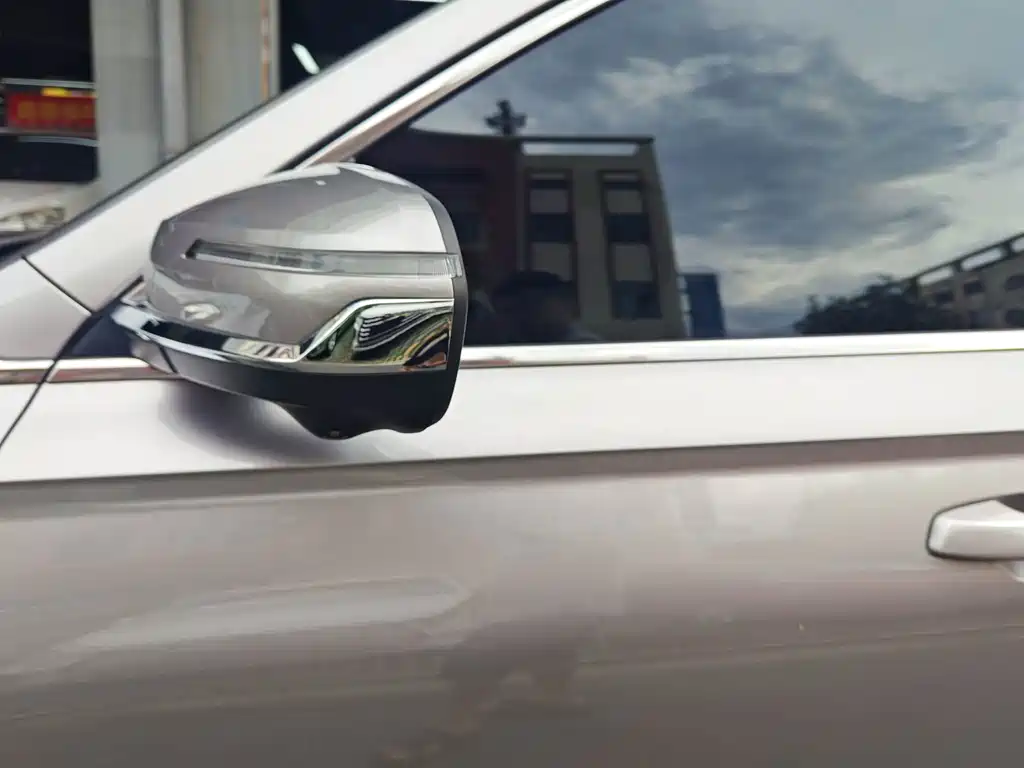 Geely Xingyue L — миниатюра 17