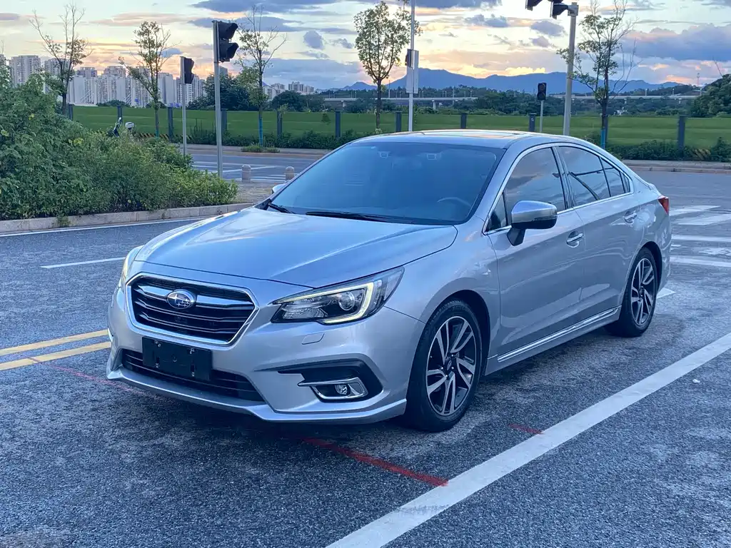 Subaru Legacy 2018 2.5i EyeSight