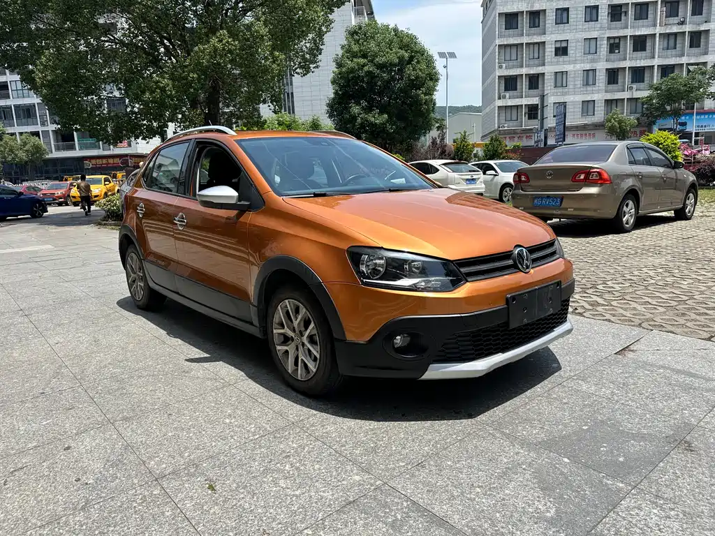 Volkswagen Polo 2015