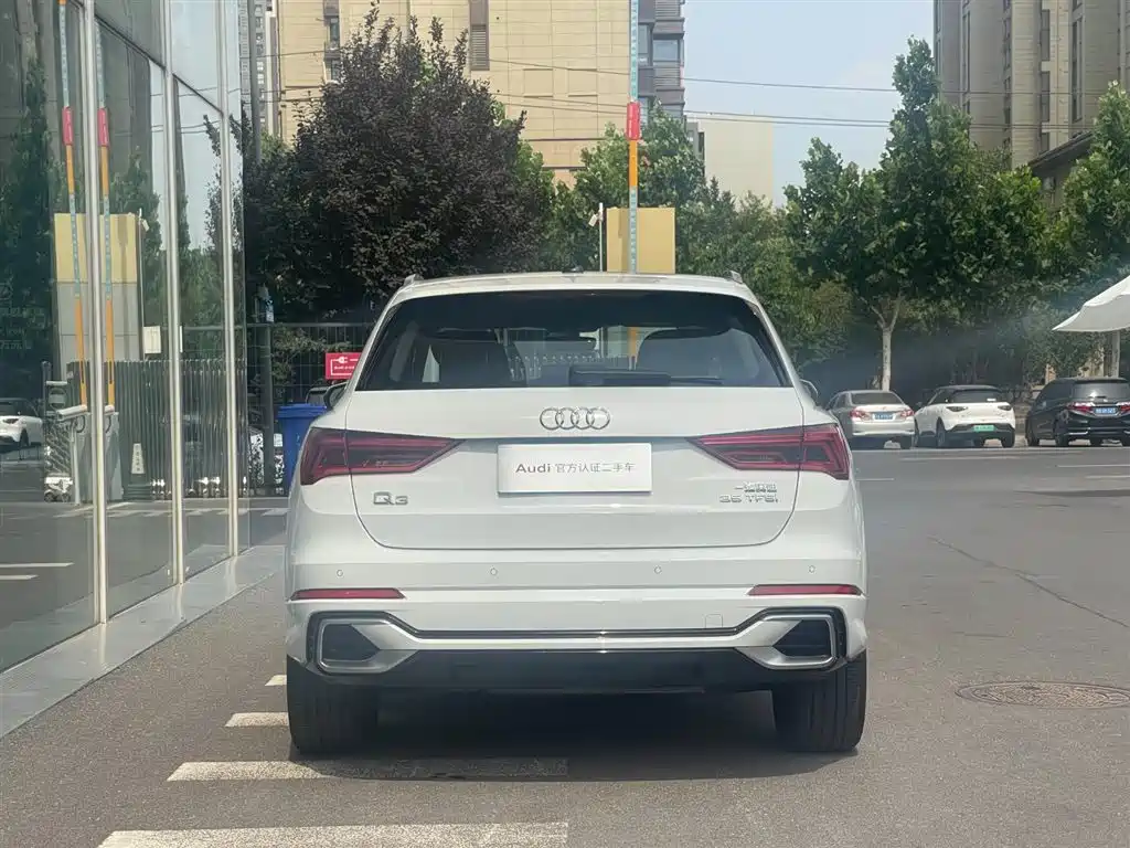 Audi Q3 2024 35 TFSI Fashion