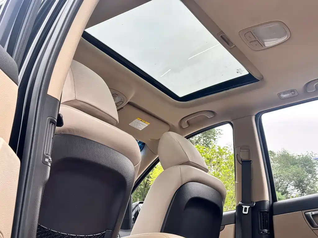Hyundai Santa Fe Classic — миниатюра 30