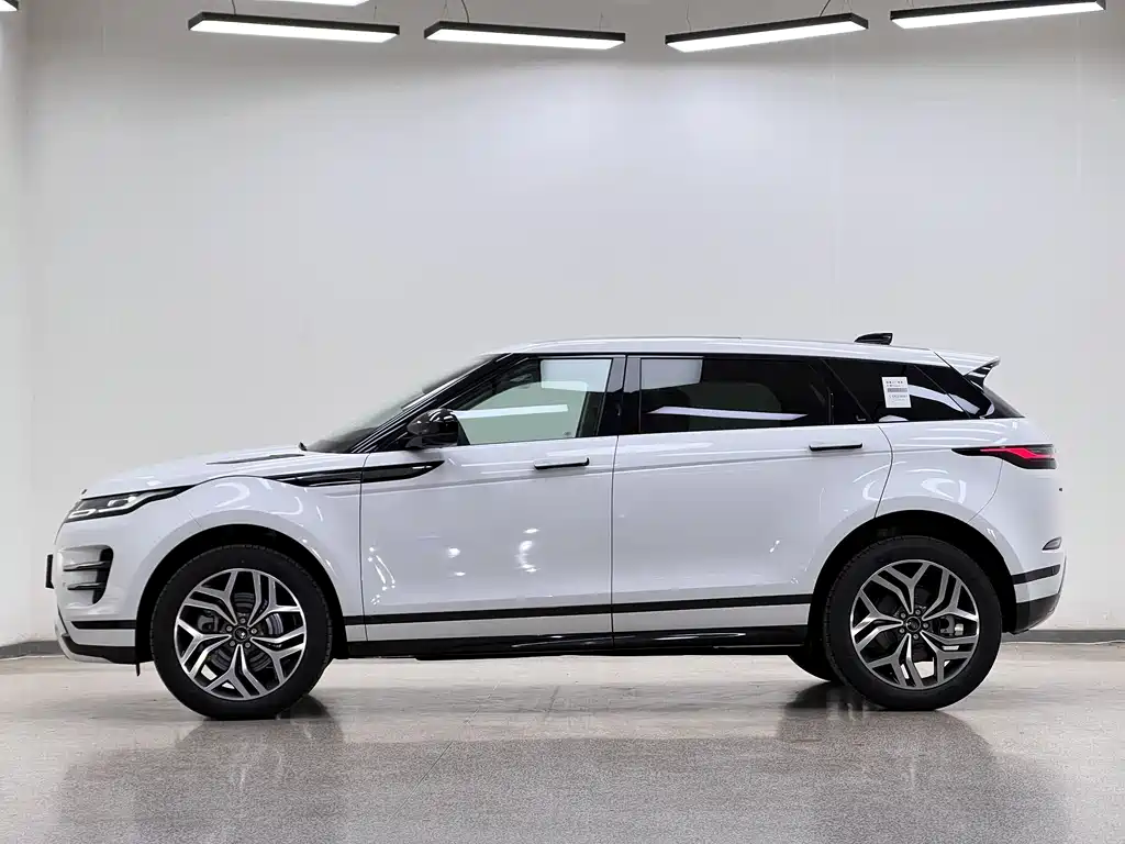 Land Rover Range Rover Evoque 2024 L SE