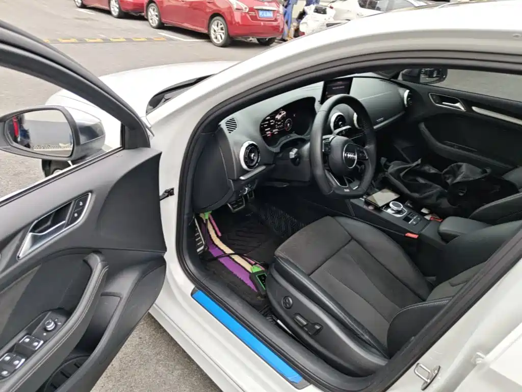 Audi S3 — миниатюра 16