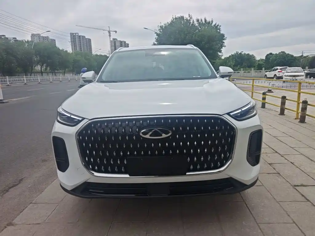 Chery Tiggo 8L 8L 2024 2.0T Luxury 5 мест