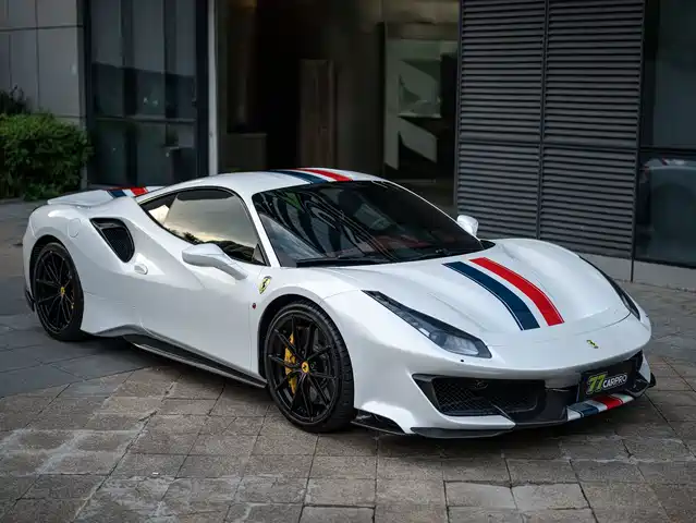 Ferrari 488