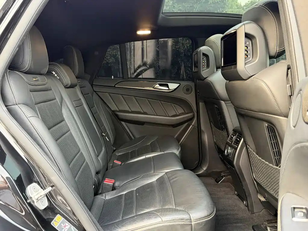 Mercedes-Benz GLE Coupe AMG — миниатюра 13